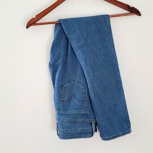 Levi's 711 Skinny Jean